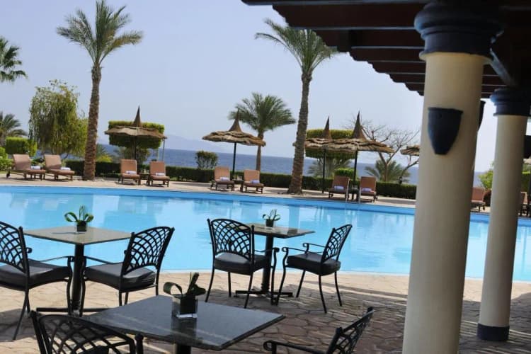 Bar, Renaissance Sharm El Sheikh Golden View Beach Rest, Red Sea Riviera