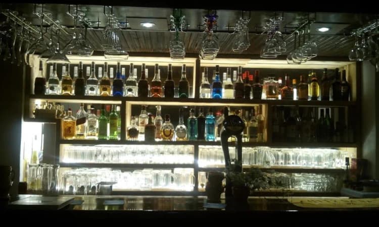 Bar, Aragorn Hotel, Corfu
