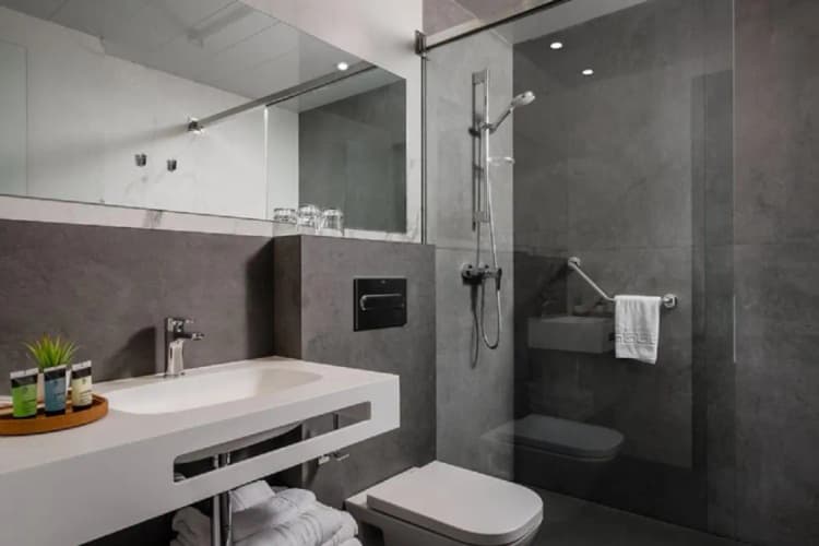 Double or Twin STANDARD Room, Ronda House, Barcelona