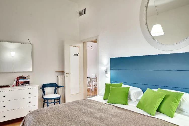 APARTMENT SUPERIOR Room, Piazza Bellini, Naples