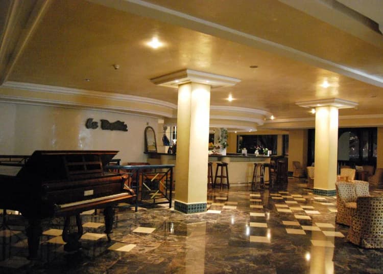 Bar, Mogador Al Madina, Agadir