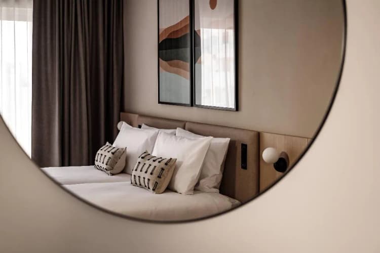 Room, Strand Suites, Malta