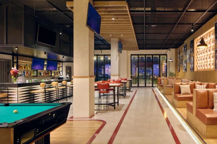 Bar, Melia Durres Albania, Durres