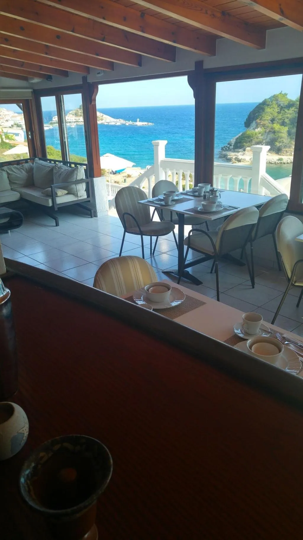 Bar, Sunrise Beach, Samos