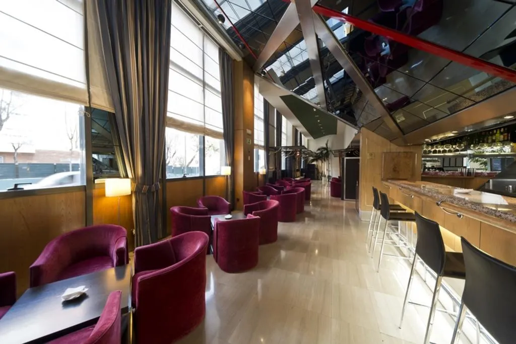 Bar, Crisol Via Castellana, Madrid