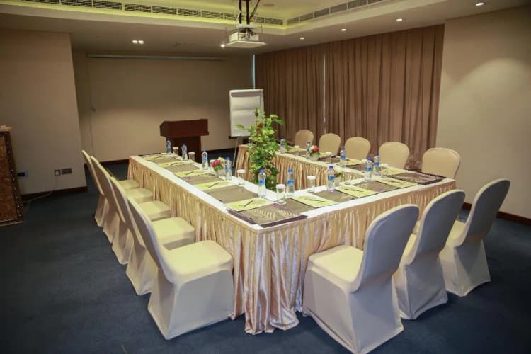 Conferences, Versailles By Raviz Hotel, Dubai