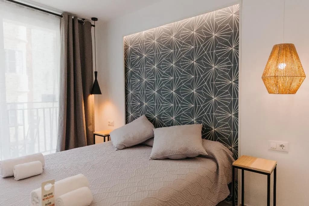 DOUBLE SINGLE USE STANDARD Room, Hulot B&B Valencia, Valencia