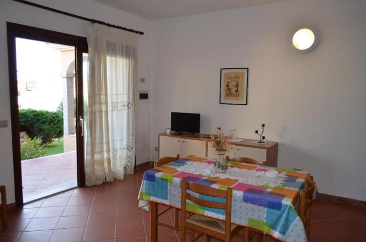 APARTMENT CAPACITY 6 Room, Residence Lu Fraili, Olbia