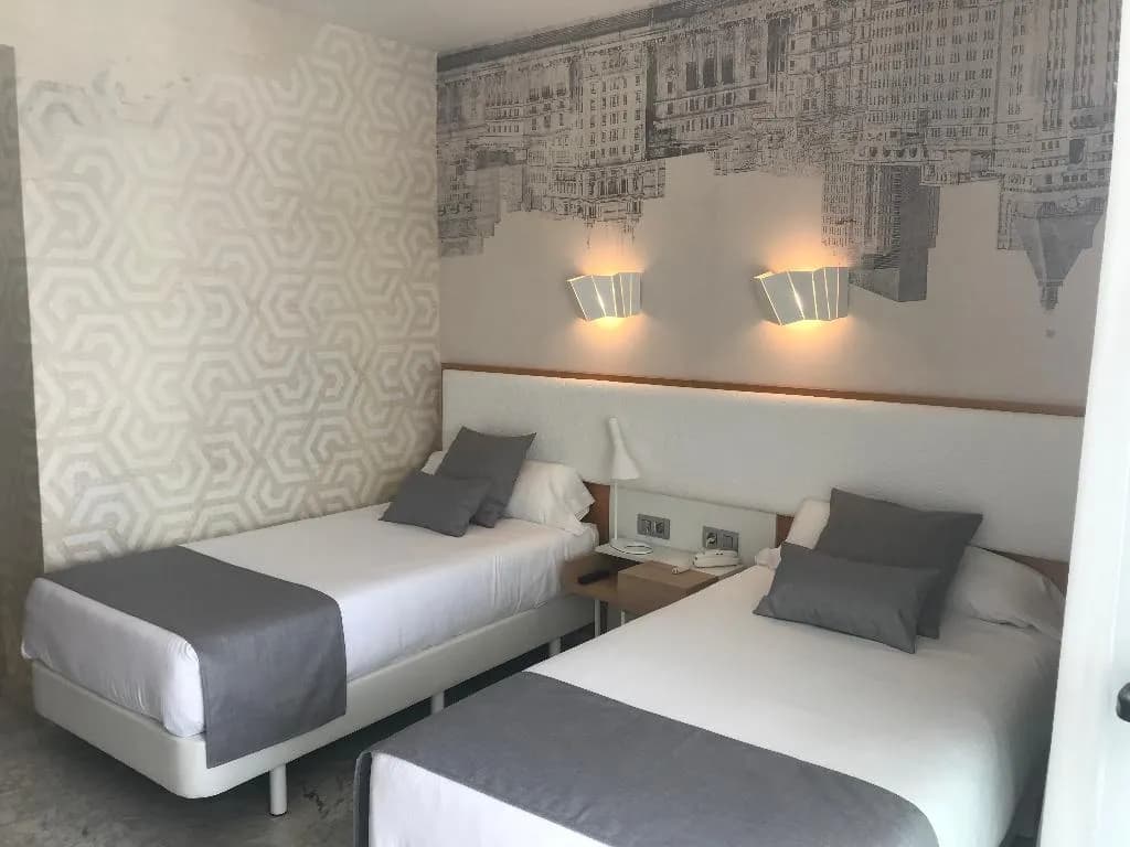DOUBLE SINGLE USE PREMIUM Room, Madeira Centro, Costa Blanca