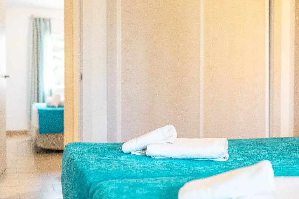 APARTMENT CAPACITY 5 TWO BEDROOMS Room, Seth Mestral Llebeig, Menorca