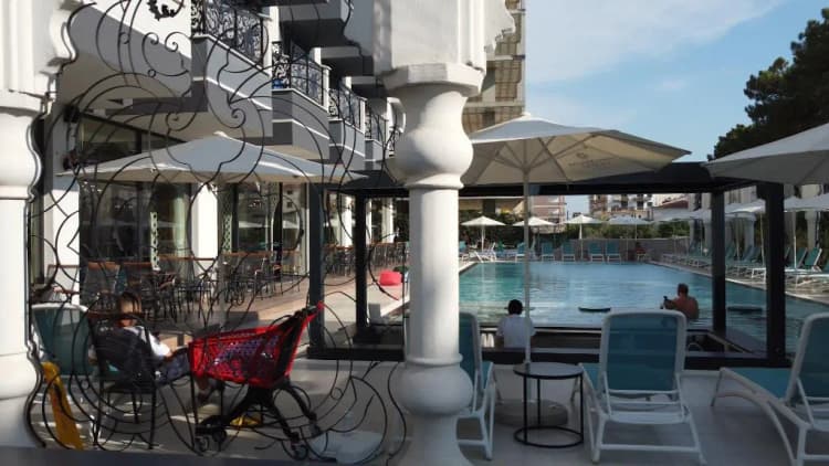 Bar, Premium Sunrise, Kavaje