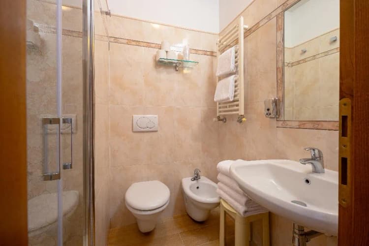 DOUBLE BASIC Room, Annabella Hotel Roof Terrace, Florence