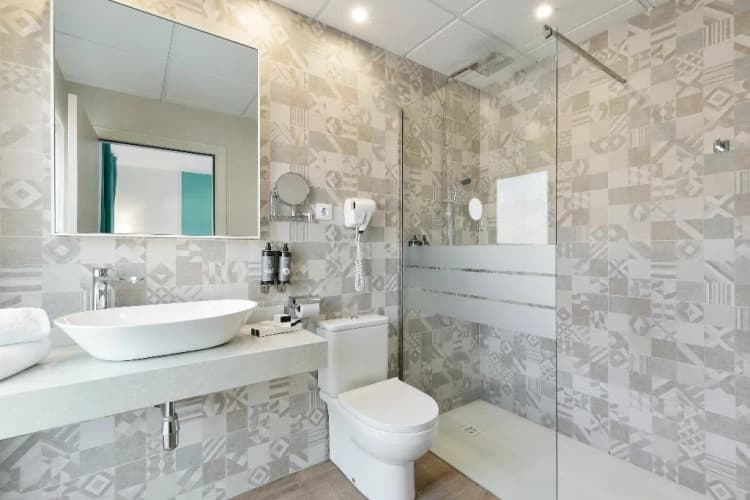 Double or Twin CAPACITY 3 Room, Best Lloret Splash, Costa Brava