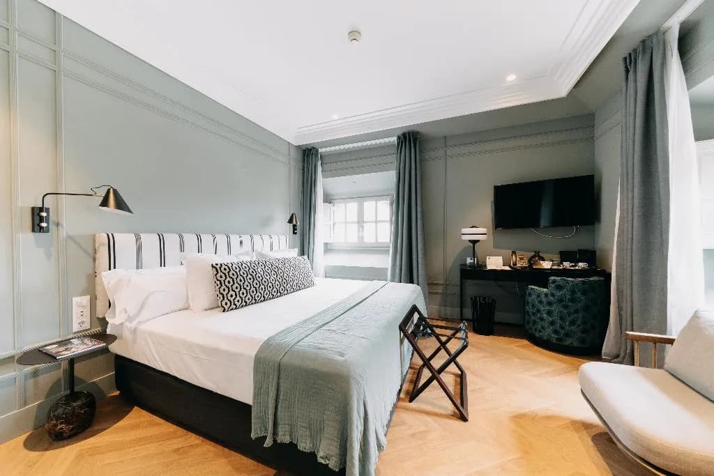 DOUBLE STANDARD Room, Soho Boutique Colon, Costa Del Sol