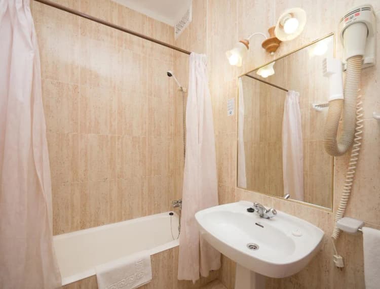 DOUBLE SINGLE USE SEA VIEW Room, Hotel Sa Coma, Majorca