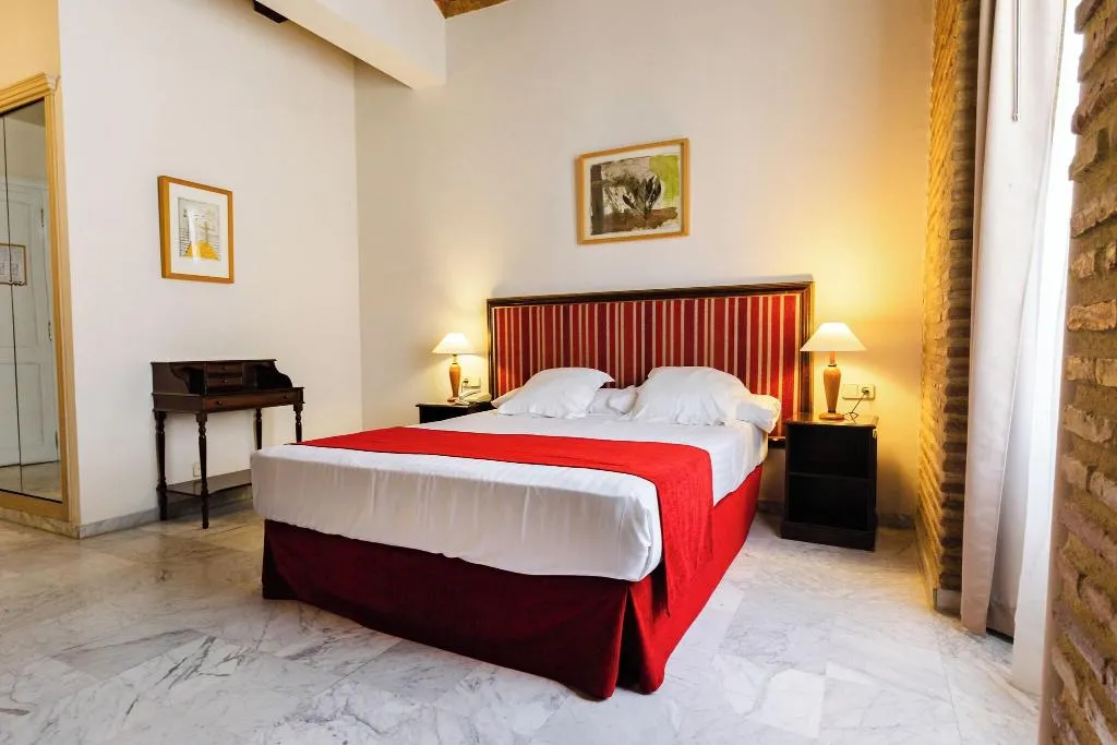 Double or Twin TWO BEDS Room, Ad Hoc Monumental, Valencia