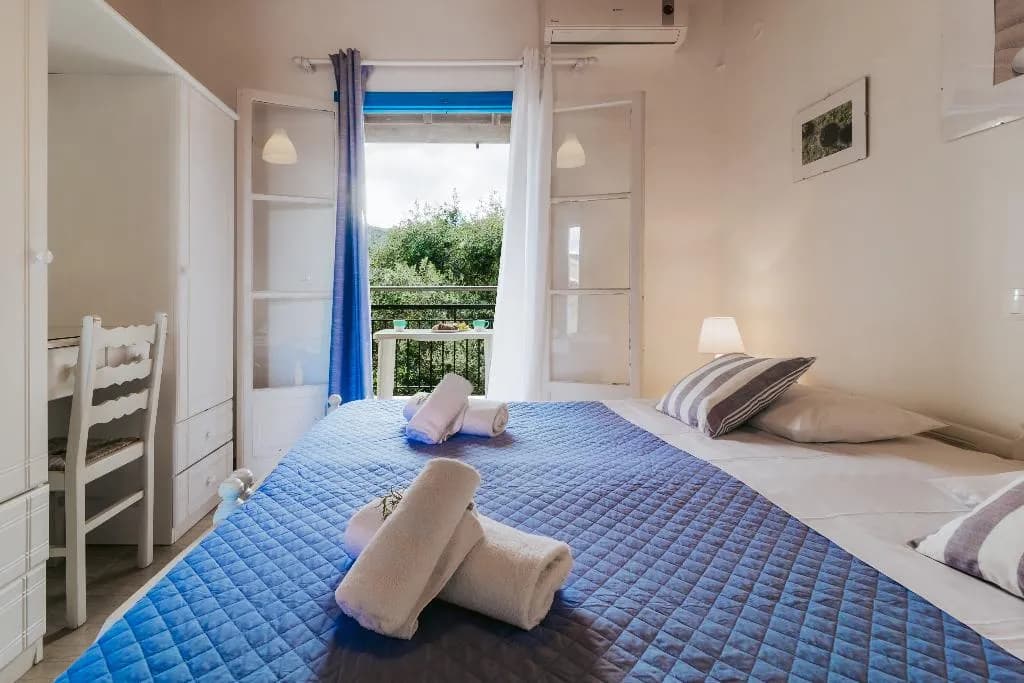 APARTMENT TWO BEDROOMS Room, Sunflower Apartments, Corfu