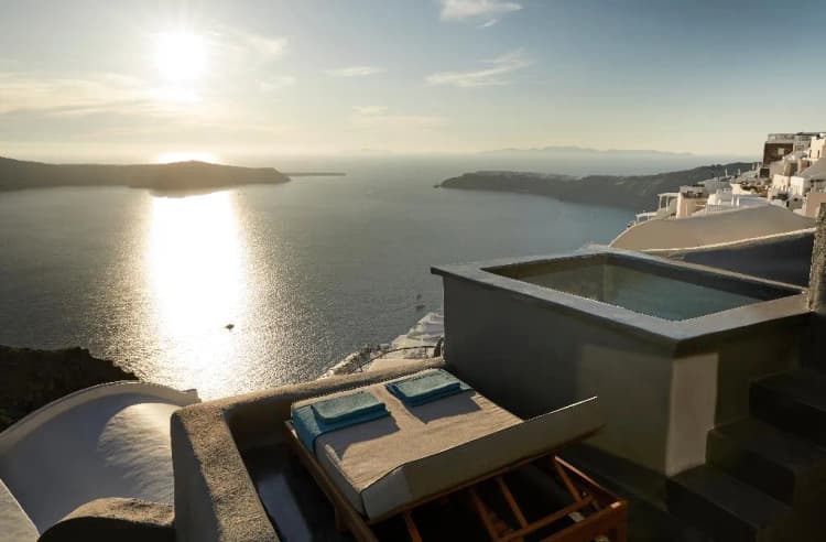 DOUBLE WITH JACUZZI Room, Kivotos Santorini, Santorini