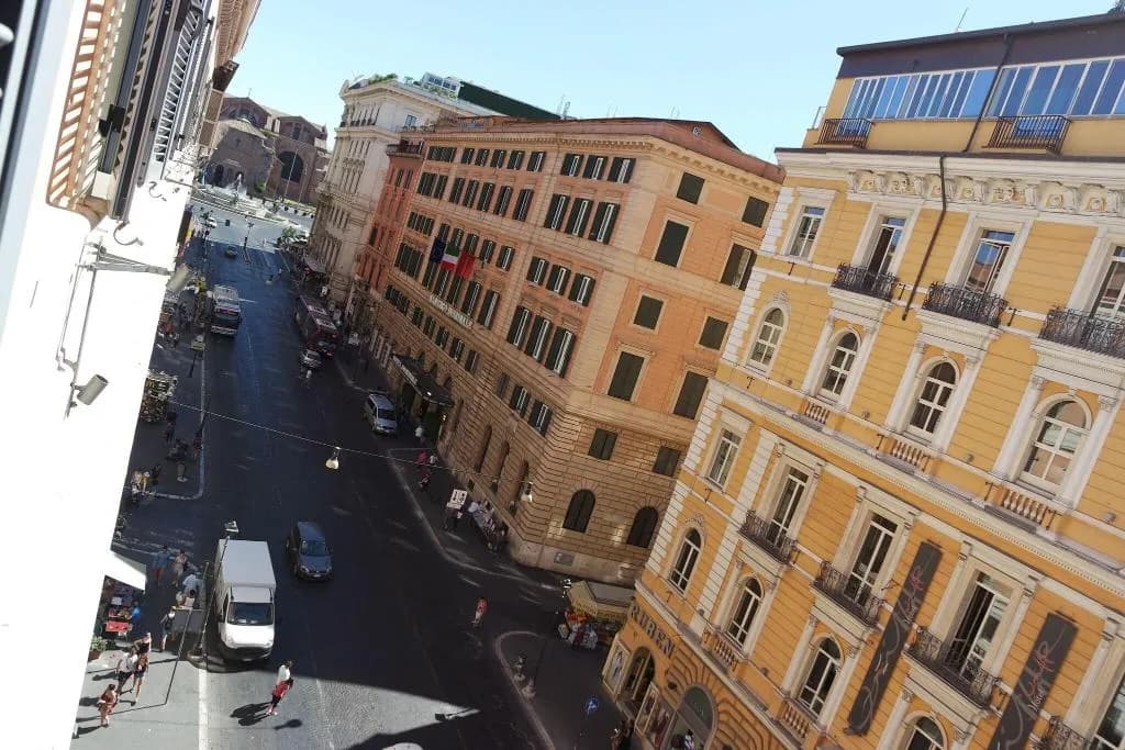 General view, Everest Inn Rome, Rome