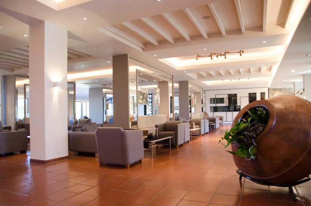 Bar, Rodon Hotel And Resort, Cyprus