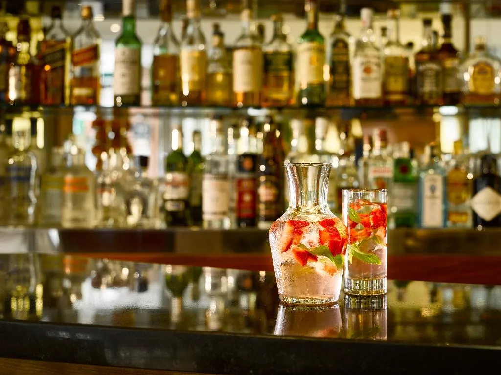 Bar, K+K Hotel Fenix, Prague