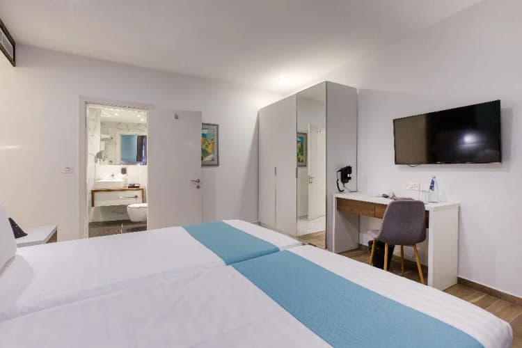 Double or Twin STANDARD Room, Solana Hotel & Spa, Malta