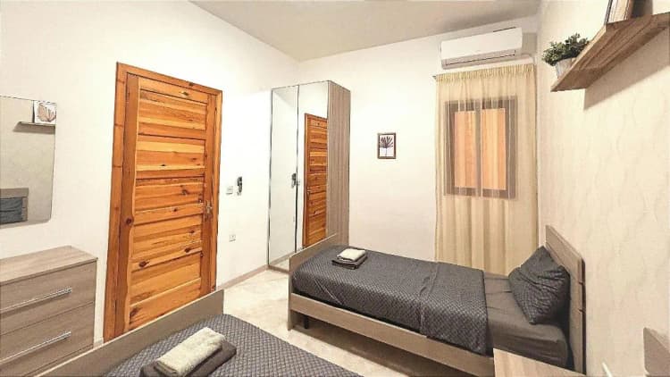 Room, Arzella Apartments, Gozo