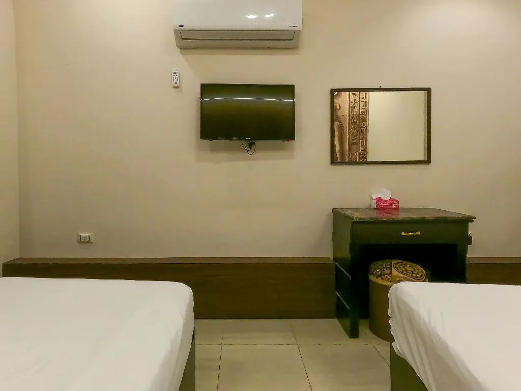 APARTMENT CAPACITY 1 ONE BEDROOM Room, Giza Pyramids View Inn, Cairo