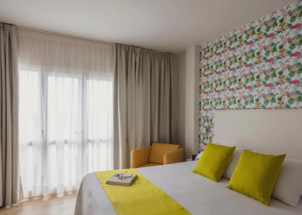 APARTMENT CAPACITY 4 TWO BEDROOMS Room, Flamingo Beach Mate, Tenerife