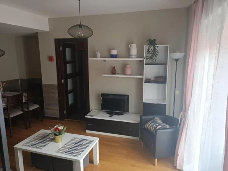 APARTMENT CAPACITY 4 Room, Soterraña, Madrid