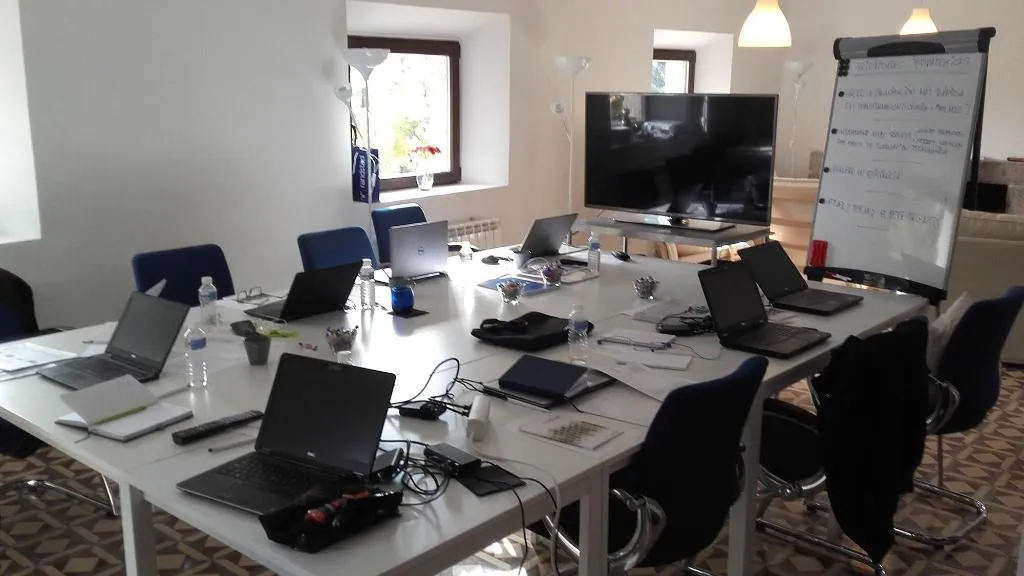 Conferences, Huerto San Antonio, Madrid