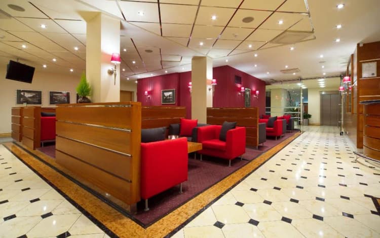Bar, Radisson Blu Ridzene Hotel, Riga