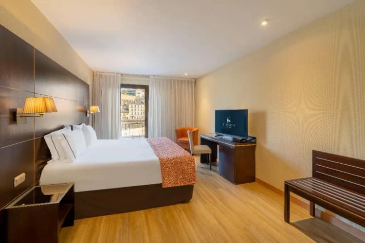 Double or Twin CITY VIEW Room, Eurostars Plaza Acueducto, Madrid