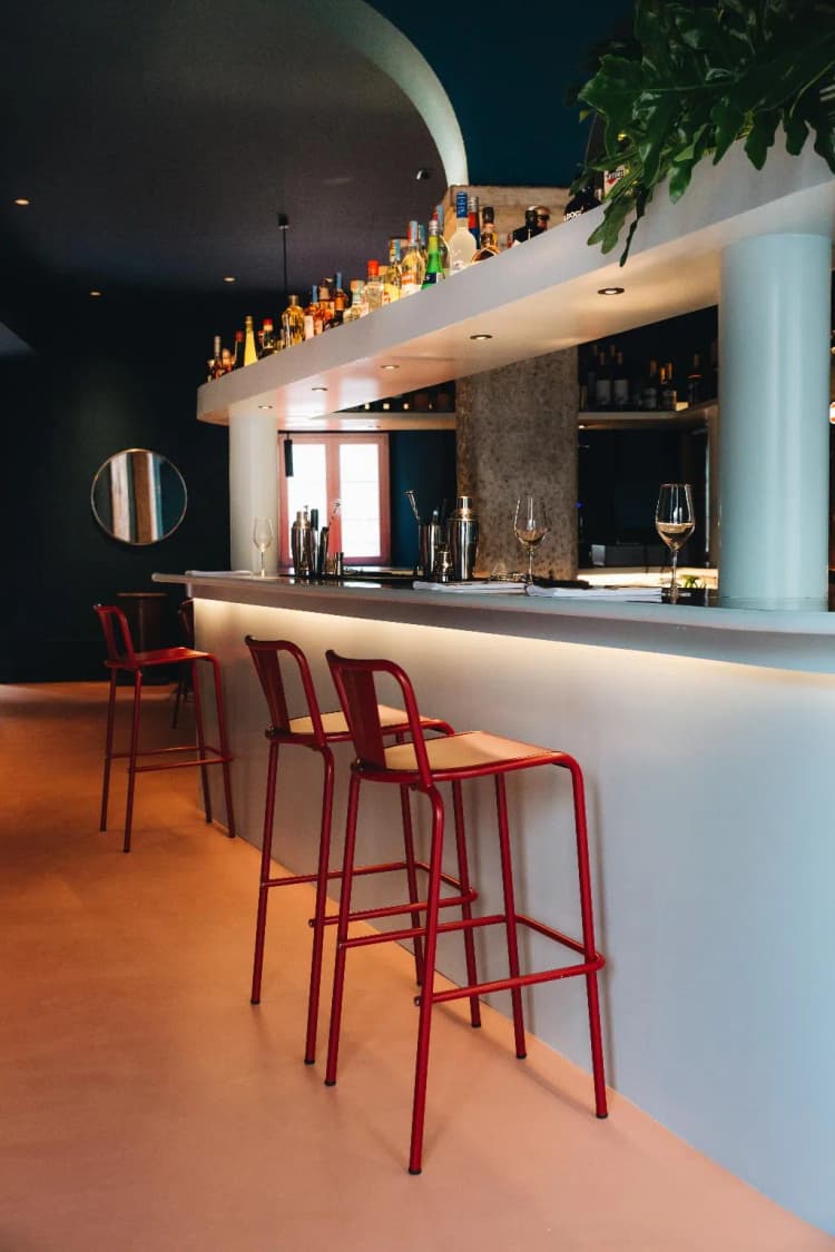 Bar, Esqina Cosmopolitan Lodge, Lisbon