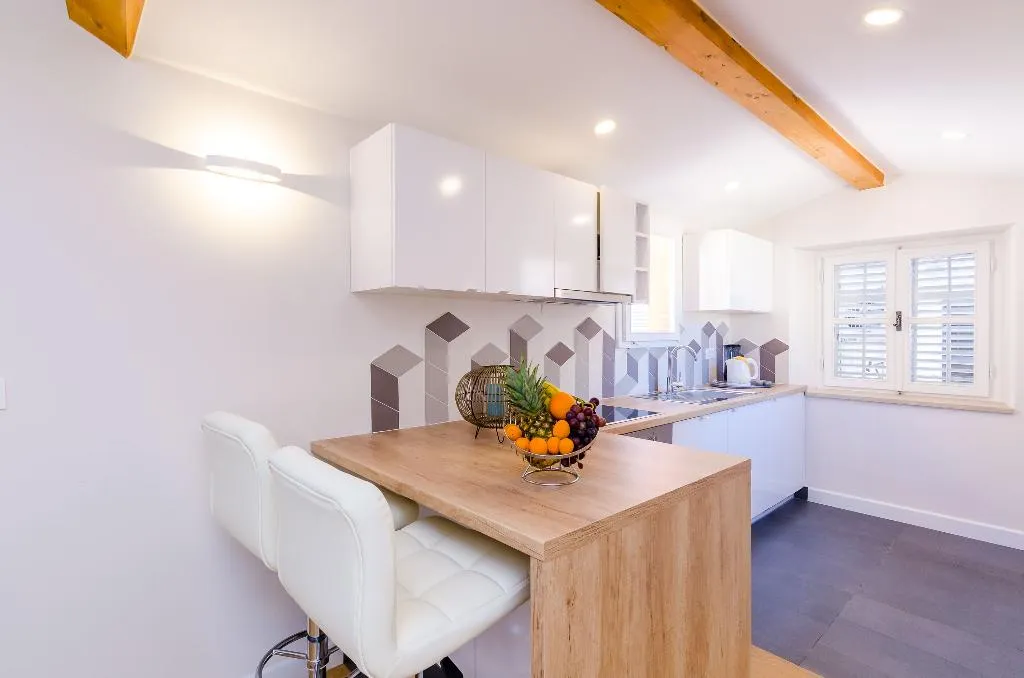 APARTMENT ONE BEDROOM Room, Leonarda Baroque House - Old Town, Dubrovnik