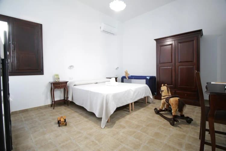 QUADRUPLE CLASSIC Room, Ghivine Albergo Diffuso, Olbia