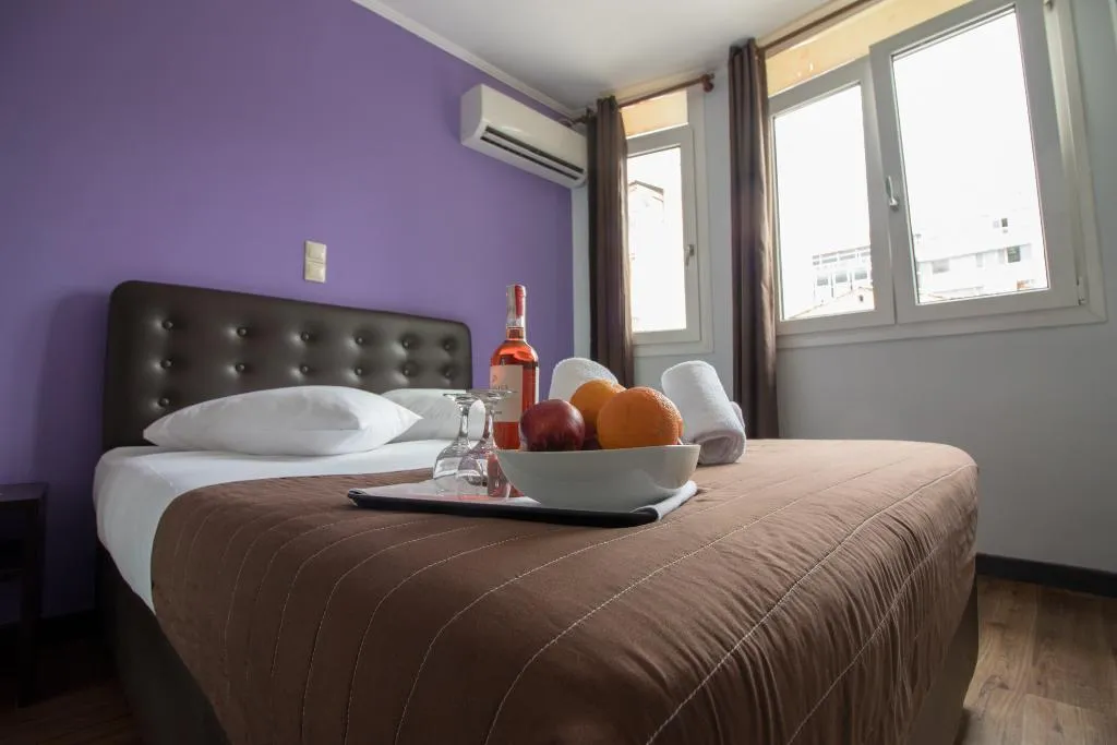 DOUBLE STANDARD Room, Cosmopolit, Athens