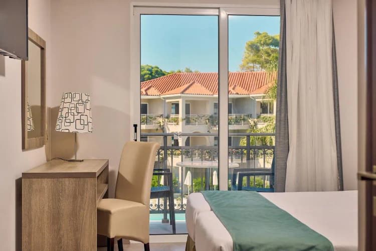 DOUBLE POOL VIEW Room, Tsilivi Beach, Zante