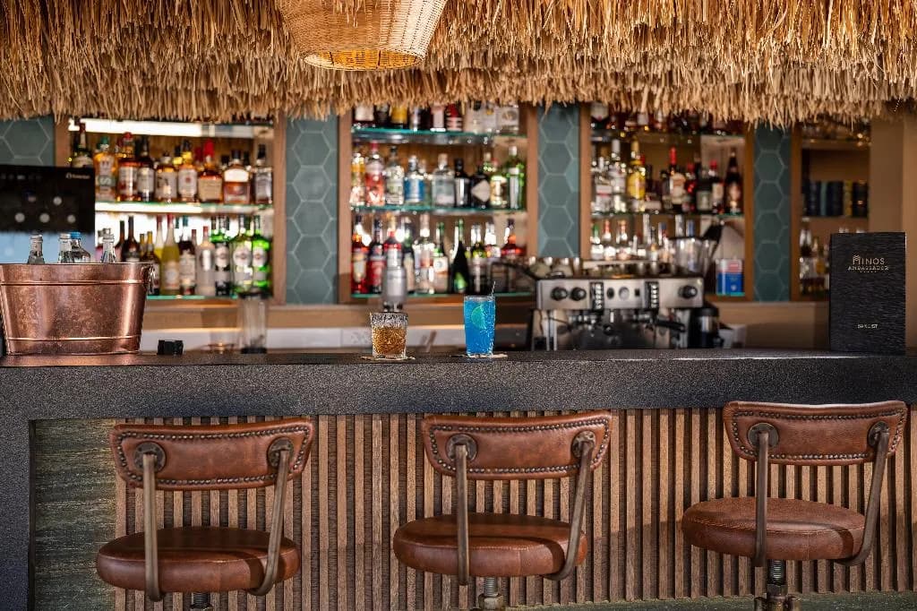 Bar, Minos Ambassador All Suites & Spa - Adults Only, Crete