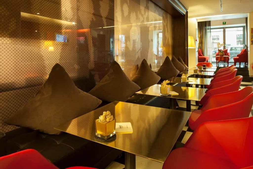 Bar, Milano Scala, Milan