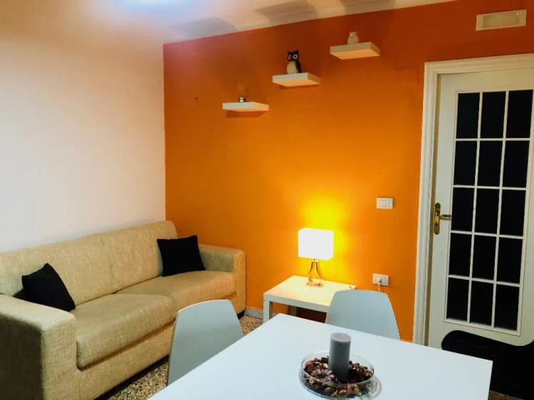 APARTMENT STANDARD Room, Relais Piazza del Plebiscito, Naples