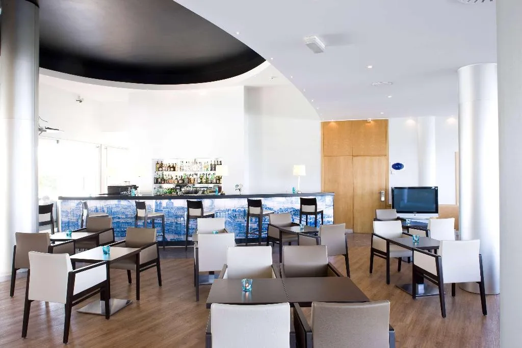 Bar, Tryp Porto Expo Hotel, Porto