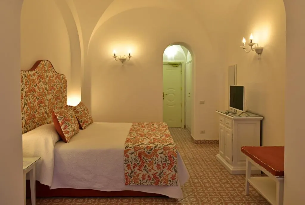 Double or Twin DELUXE GARDEN VIEW Room, Hotel Villa San Felice, Naples