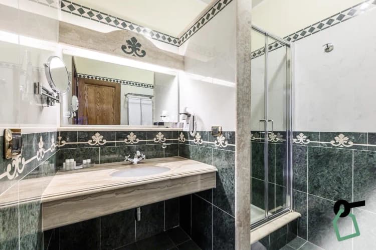 Double or Twin PARTIAL SEA VIEW Room, Hotiday Room Collection - Olbia Porto, Olbia