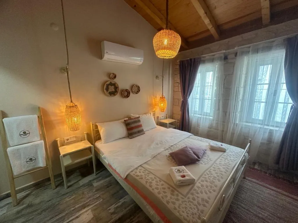 DOUBLE DELUXE Room, Hera Butik Hotels Alaçatı, Izmir