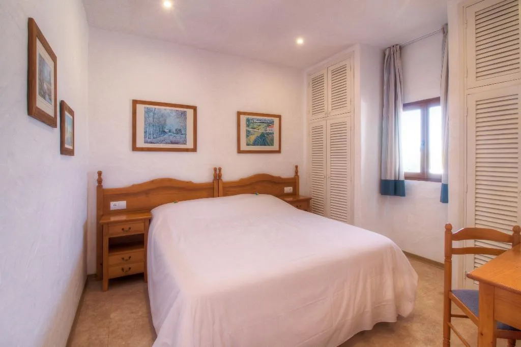 APARTMENT CAPACITY 4 ONE BEDROOM Room, Club Sunway Punta Prima, Ibiza