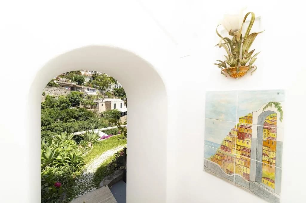General view, Casa Teresa, Naples