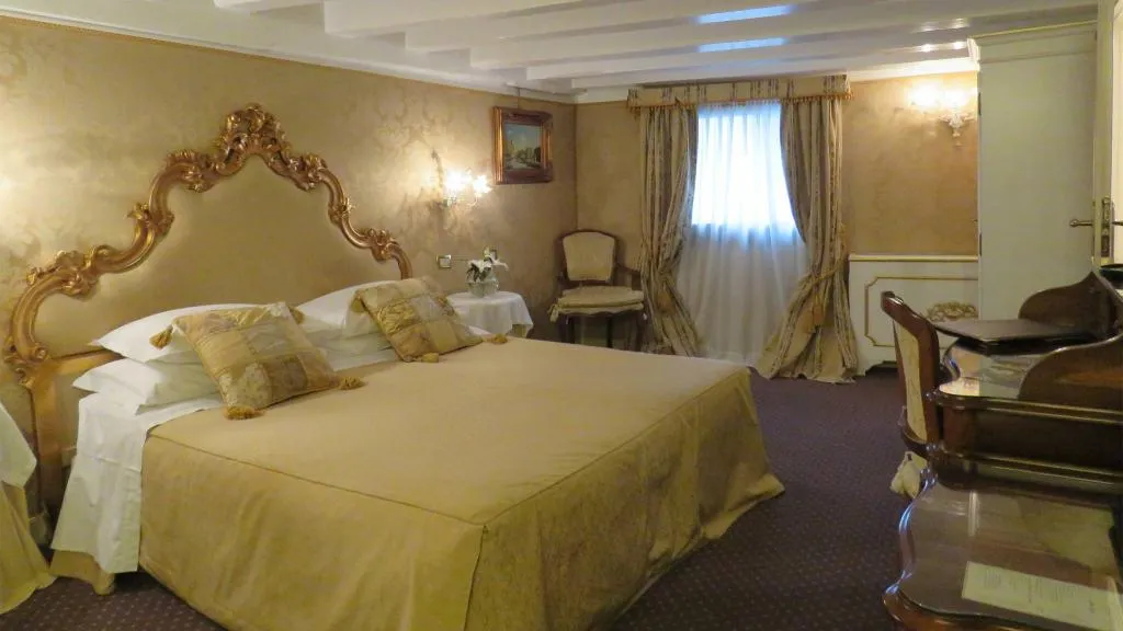 DOUBLE COMFORT Room, Antico Doge - a Member of Elizabeth Hotel, Venice
