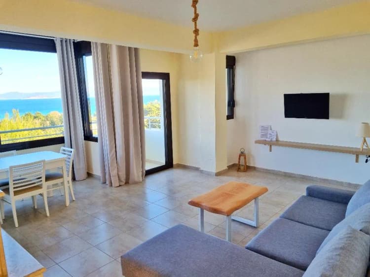 APARTMENT OCEAN VIEW TWO BEDROOMS Room, Bungalow White Apartments and Suits, Halkidiki