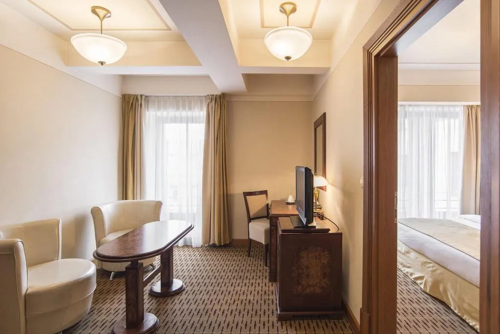 APARTMENT KING SIZE BED Room, Majestic Plaza Hotel Prague, Prague